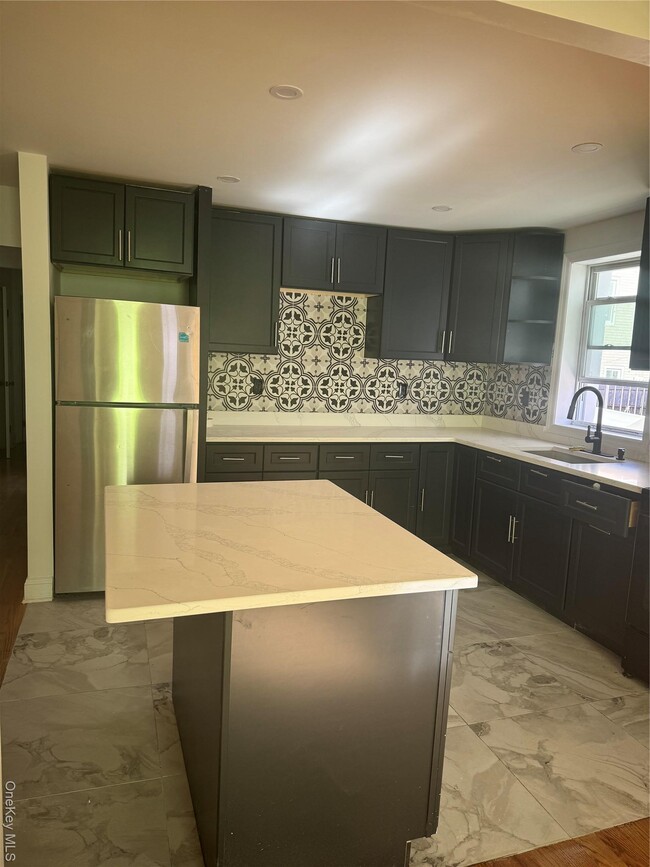 39 Spruce St Unit 1