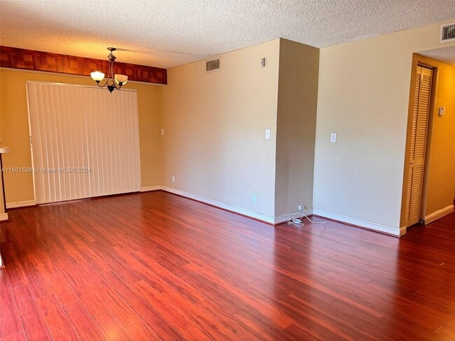 Photo - 7650 Westwood Dr Unit 504