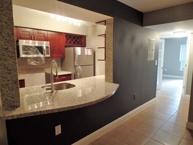 Photo - 2405 NW 33rd St Unidad 1209