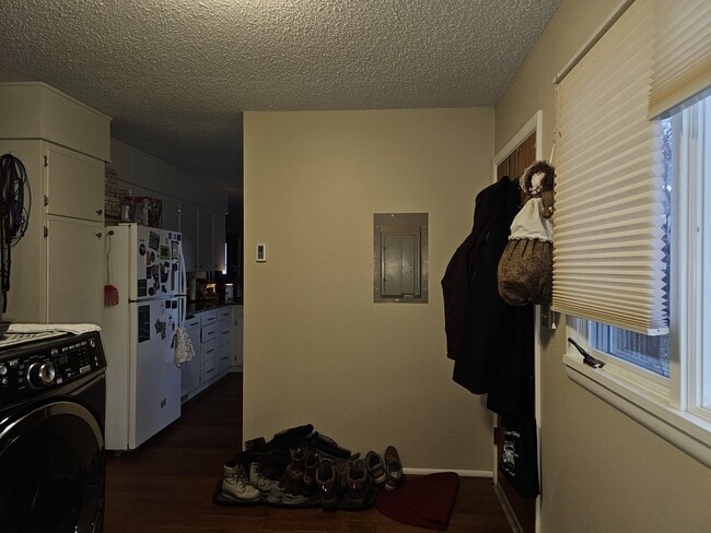 Photo - 25 Wapiti Dr