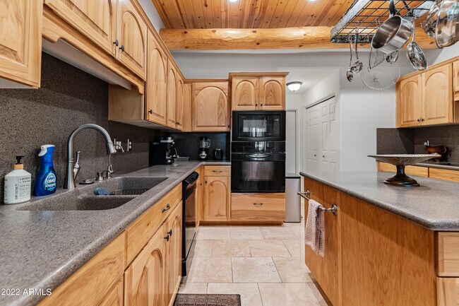 Photo - 7477 W Denaro Dr