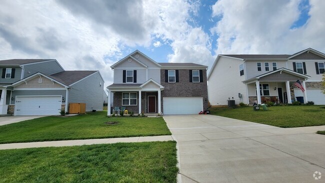 Building Photo - Spacious 4 Bedroom, 3 Bathroom Rental