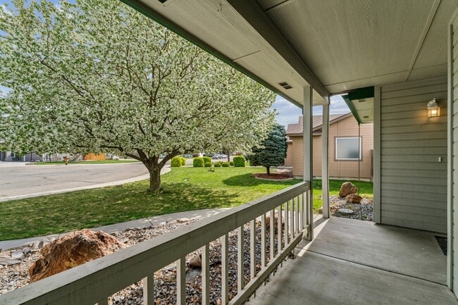 Photo - 12566 W Norristown St