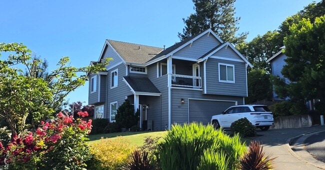 Building Photo - Lovely 4 Bedroom Home in Philomath