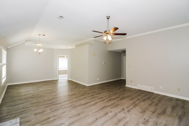 Photo - 6665 Millgrove Park Dr