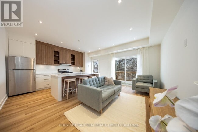 Photo - 29 Hatherley Rd Unit D