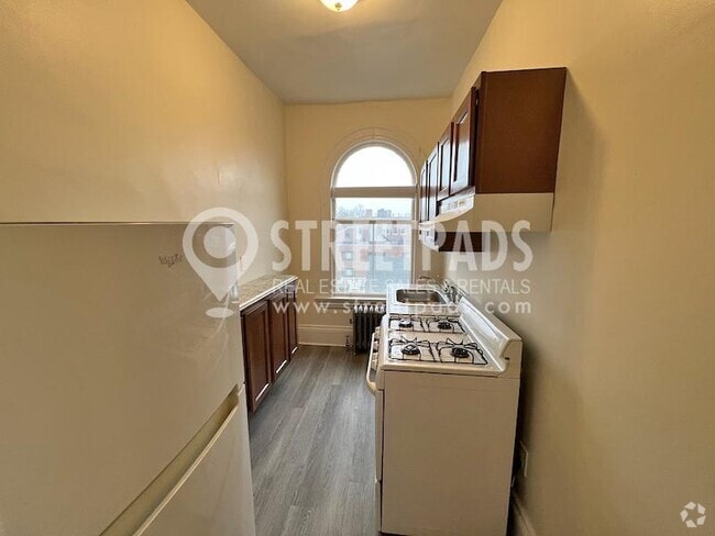 Building Photo - 1 bedroom in Cambridge MA 02138 Rental