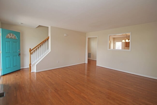 Photo - 1260 Old Richmond Circle