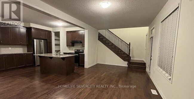 Photo - 39 Boothill Dr