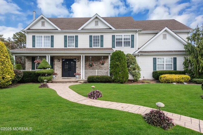 Building Photo - 3 Wellesly Ct