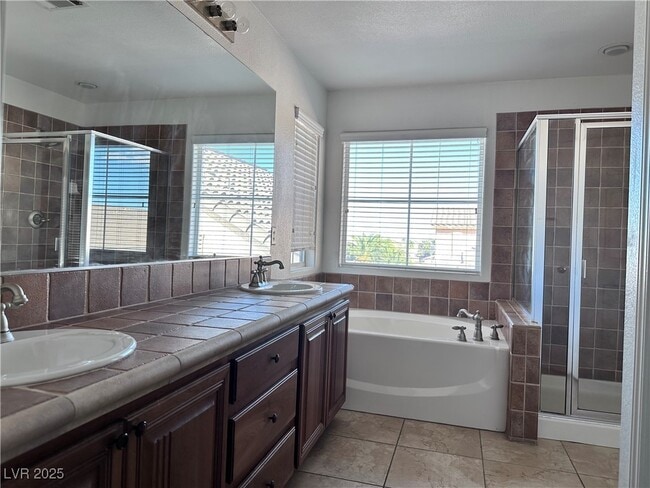 Building Photo - 9870 Delta Lake Ct