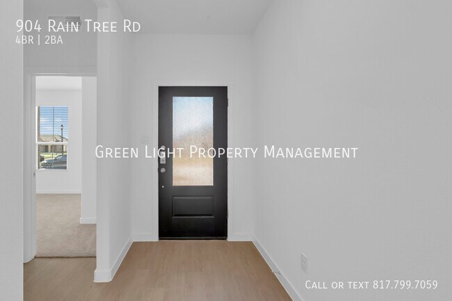 Photo - 904 Raintree Rd