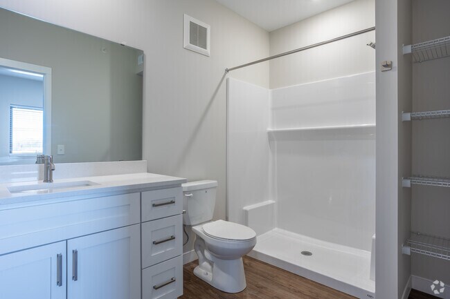 2BR, 2BA - 1,032SF - Primary Bathroom - Post Dr. Flats
