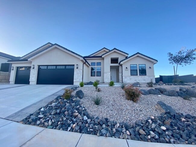 SPACIOUS HOME FOR RENT! - SPACIOUS HOME FOR RENT!