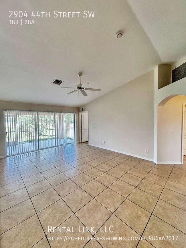 Photo - 2904 44th St SW