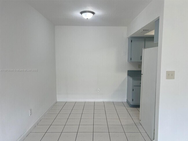 Photo - 5310 NW 22nd St Unidad 5312