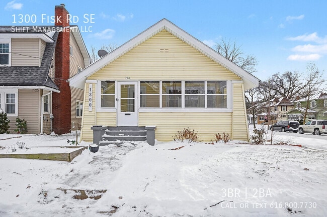 Building Photo - 1300 Fisk Rd SE