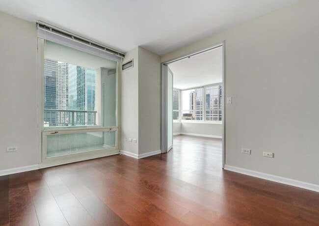 345 N La Salle Dr Unit 2705