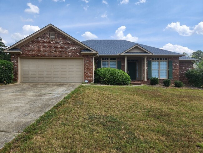 Building Photo - 3 Bedroom 2 Bathrooms 2 Car Garage - North... Rental