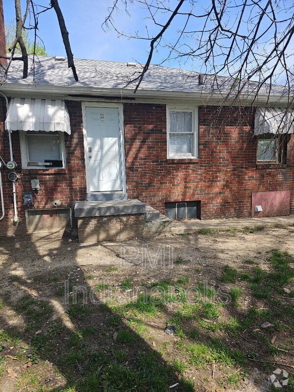 Building Photo - 2926 E 17th St Unit B Rental
