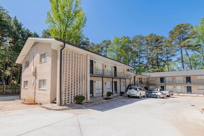 Photo - Elite Plus 2 Bedroom Apartments in Atlanta, GA | Fully Renovated 750 Sq Ft Floor Plan at Monteleo... Unidad 12