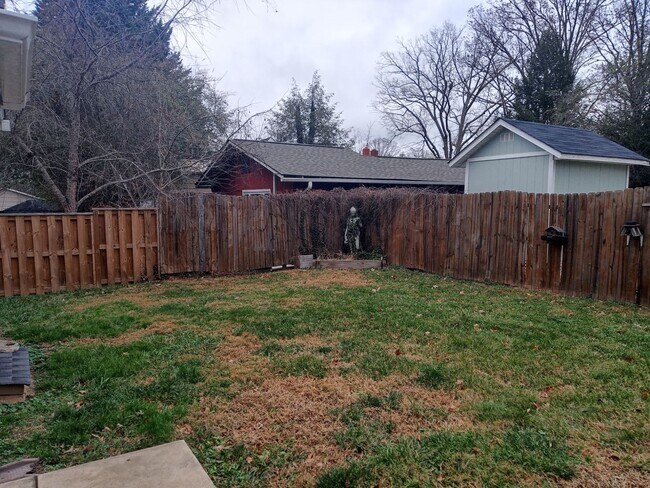 Photo - Gorgeous house walking distance from Biltmore Village available now!