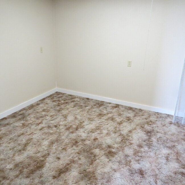 Storage Room - 19222 NE 259th St Unit 1