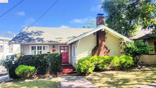 Photo - 1137 Oakland Ave Casa