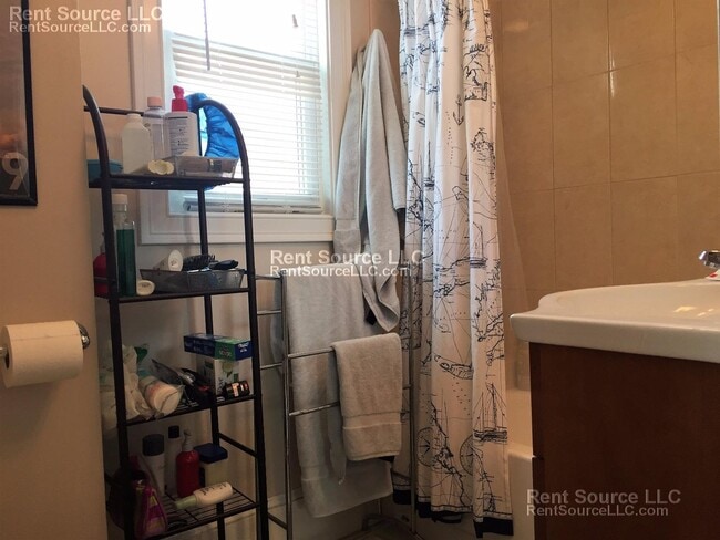 Photo - 15 Sargent Ave Unit 3