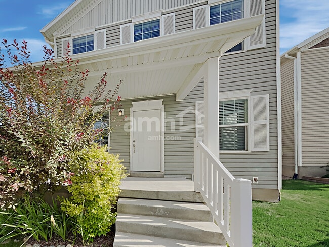 Building Photo - 1805 American Way