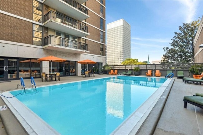 Photo - 620 Peachtree St NE Unit 1709