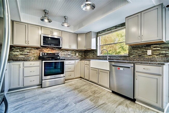 Photo - 1606 NW 22nd St