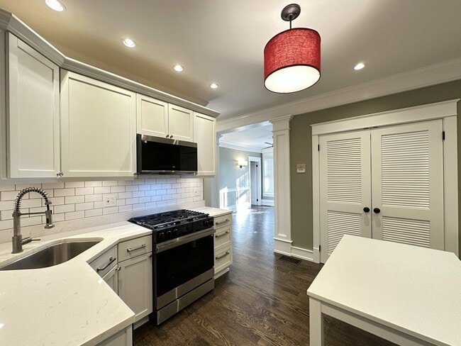 Photo - 1406 W Cornelia Ave Unidad 1