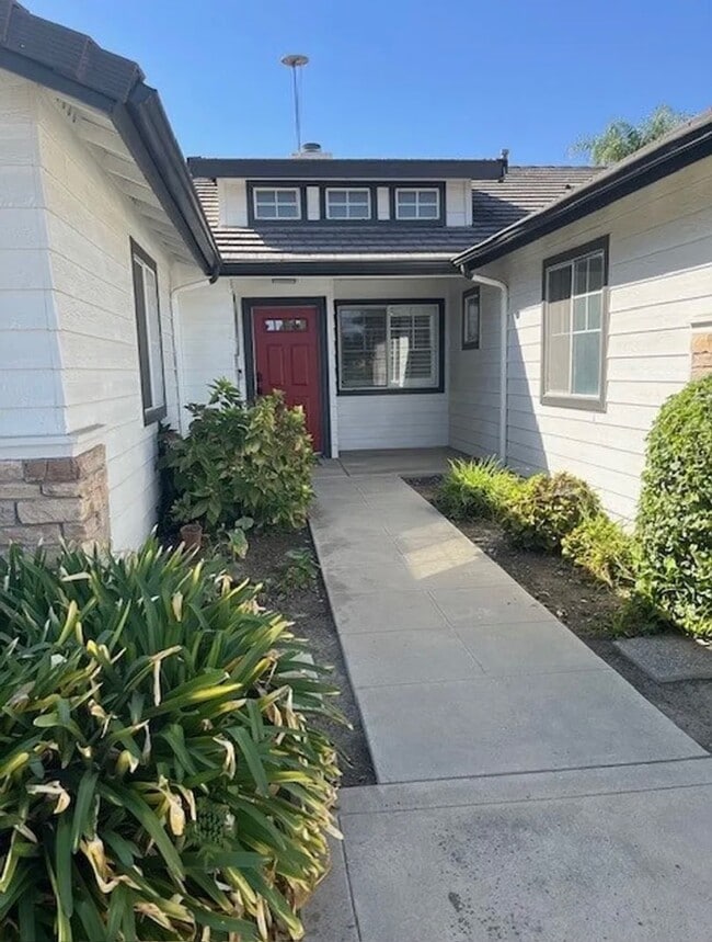 Photo - 5444 W Sunnyside Ct