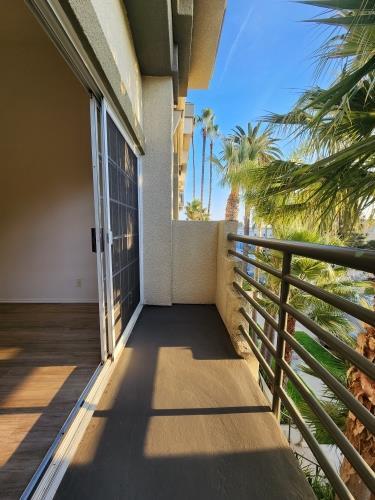 Photo - 3750 Kelton Ave