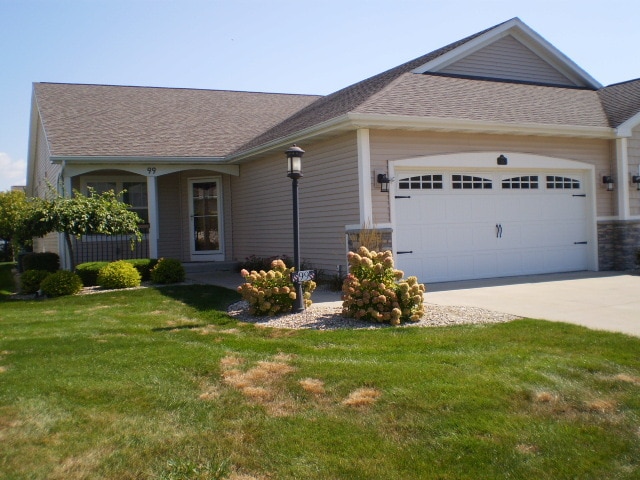 Building Photo - 99 Tuscany Cir Unit 99 Tuscany Cir Rental