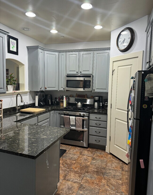 Photo - 3618 Clear Rock Rd