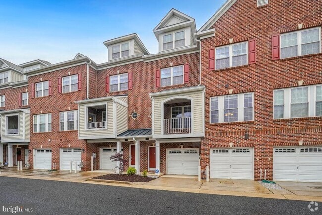 Building Photo - 5108 Shamrocks Delight Dr Rental