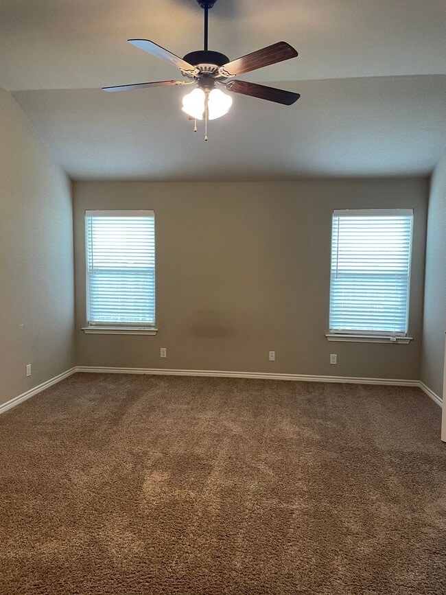 Photo - **NO PETS*** | Beautiful Single-Story 4 BR, 2.5 Bath | Covered Patio | Close to Fort Cavazos