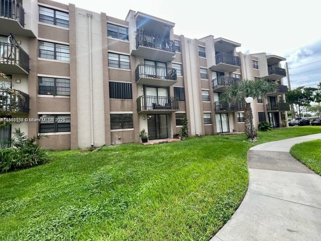 Photo - 3601 SW 117th Ave Unit 9-106