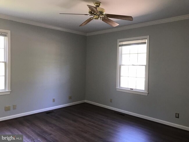 Photo - 3010 Strathmeade St