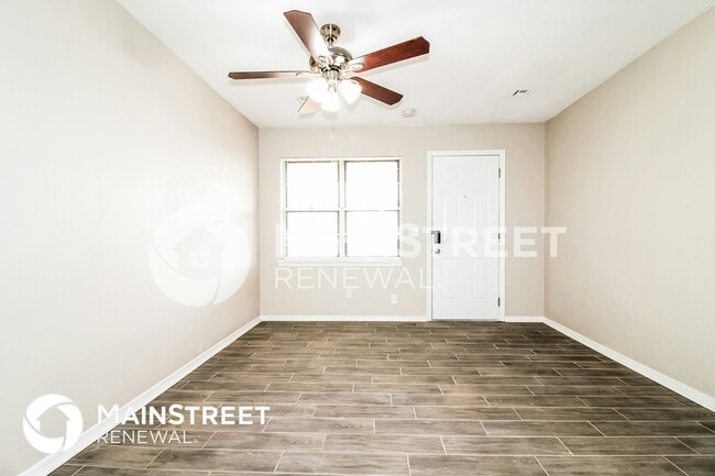 Photo - 6413 Ashby Terrace