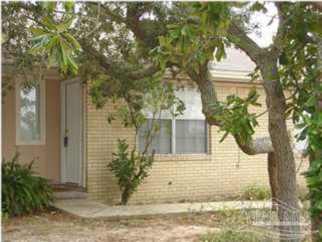 Building Photo - 205 McClure Dr Rental