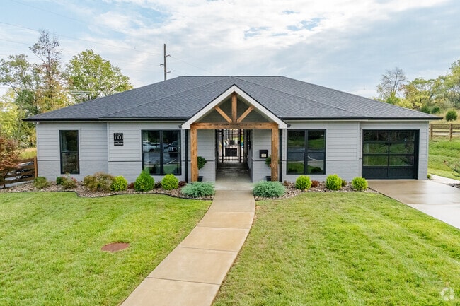 Muelles enrollables - Winding Springs Apartments and Townhomes