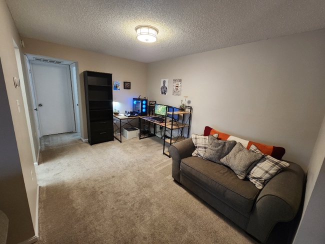 Photo - 10210 Bushman Dr