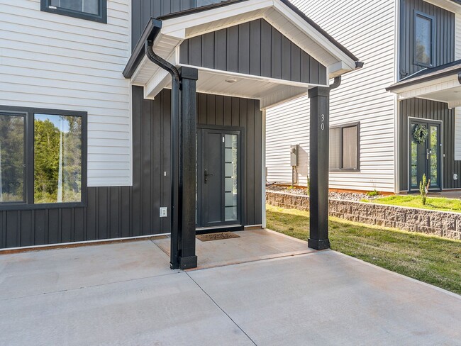 Photo - Charming 3 Bedroom Home in Spartanburg – Modern Upgrades & Stylish Finishes