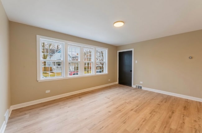 Photo - 3007 Euclid Ave Unidad 1