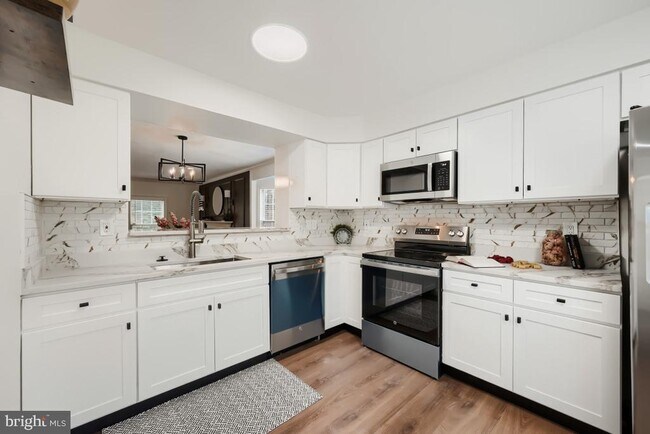 Photo - 8573 Black Star Cir