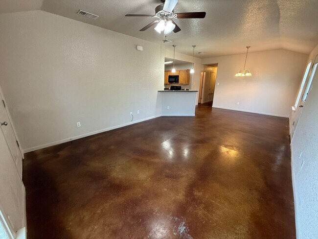 Photo - 3601 John Chisholm Loop Unit Apt B