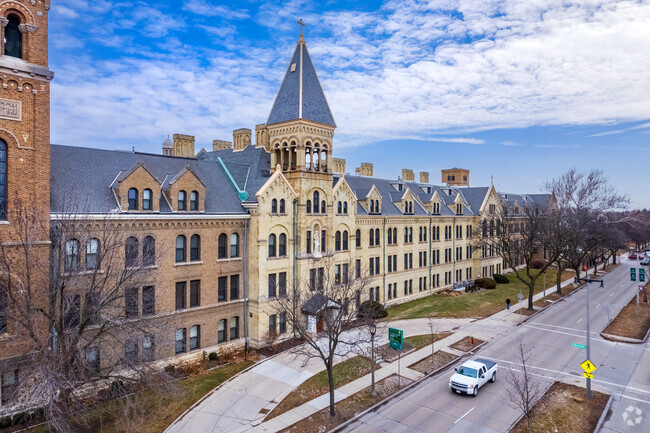 Building Photo - Chapel Garden Apartments